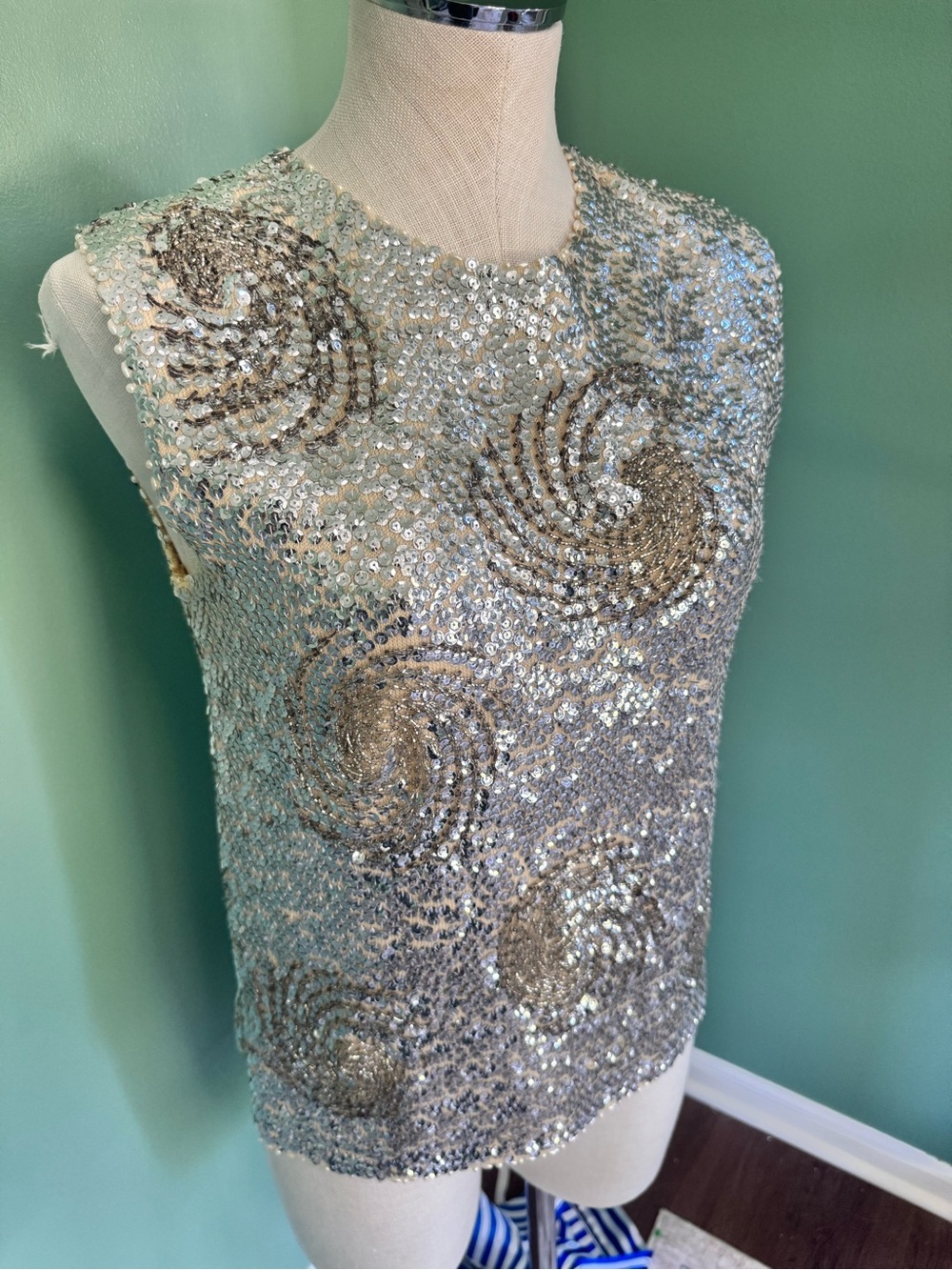 Vintage Sequin Embellished Sleeveless Top - Silver & Gold
